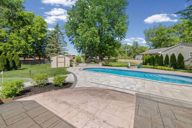8303 Frederick Drive, Washington, MI 48094