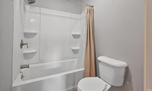 825 S 28th Street, Lafayette, IN 47904