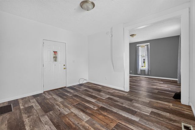825 S 28th Street, Lafayette, IN 47904