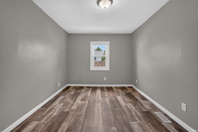 825 S 28th Street, Lafayette, IN 47904