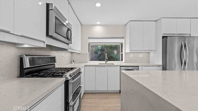 11529 Palm Meadows, Rancho Cucamonga, CA 91730