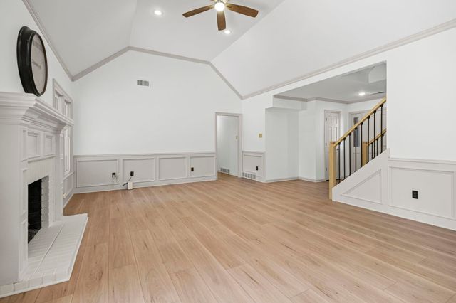 10661 CHAPEL HILL RD, Lakeland, TN 38002