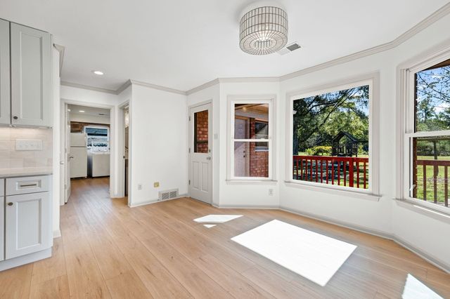 10661 CHAPEL HILL RD, Lakeland, TN 38002