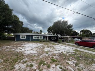 105 LAKE SEARS DRIVE, Winter Haven, FL 33880