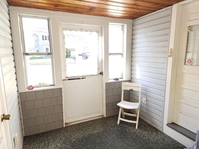 800 Mckinstry Ave, Chicopee, MA 01020