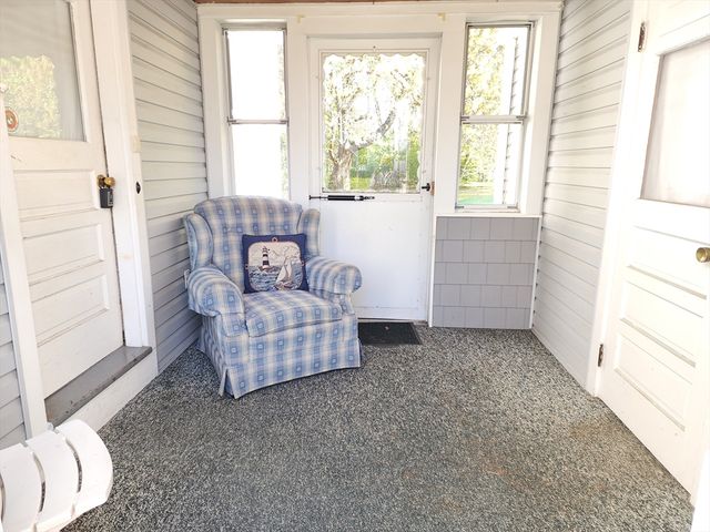 800 Mckinstry Ave, Chicopee, MA 01020
