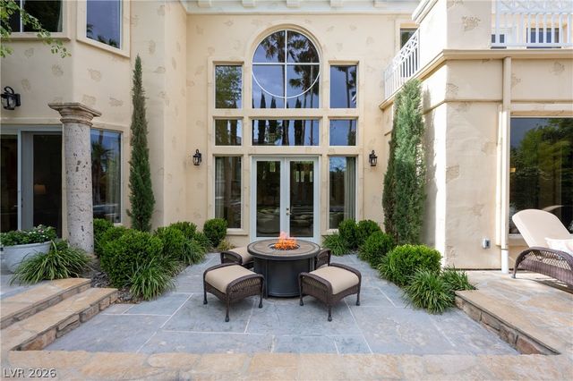 9209 Eagle Hills Drive, Las Vegas, NV 89134