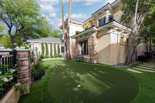 9209 Eagle Hills Drive, Las Vegas, NV 89134