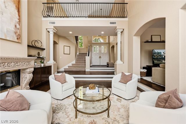 9209 Eagle Hills Drive, Las Vegas, NV 89134