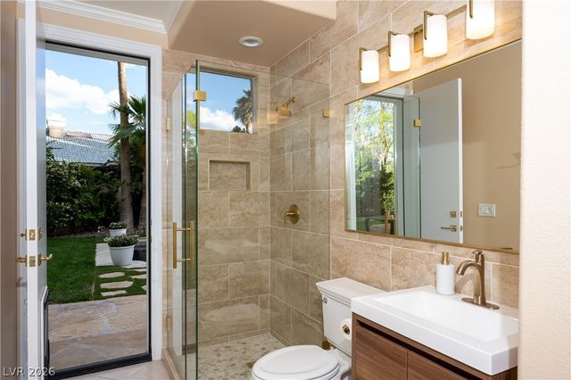 9209 Eagle Hills Drive, Las Vegas, NV 89134