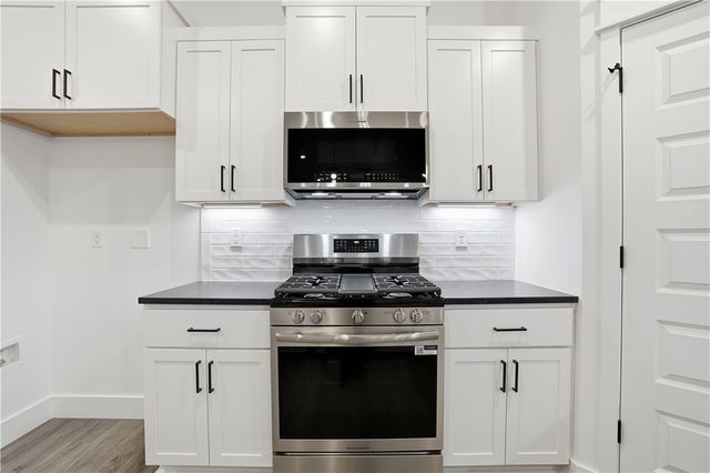 2812 Buckside Street, Springdale, AR 72762