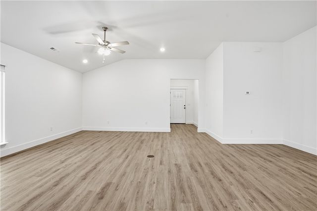 2812 Buckside Street, Springdale, AR 72762