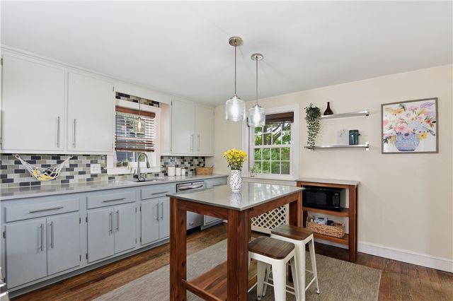 96 Meridian Street, Providence, RI 02908