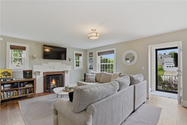 96 Meridian Street, Providence, RI 02908