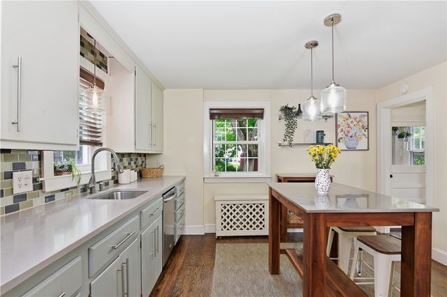 96 Meridian Street, Providence, RI 02908