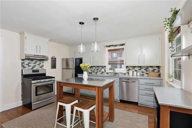 96 Meridian Street, Providence, RI 02908