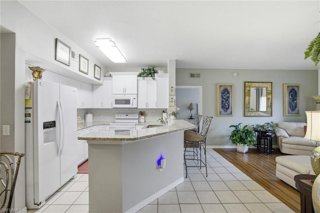 15605 Ocean Walk CIR 113, FORT MYERS, FL 33908 — photo 4