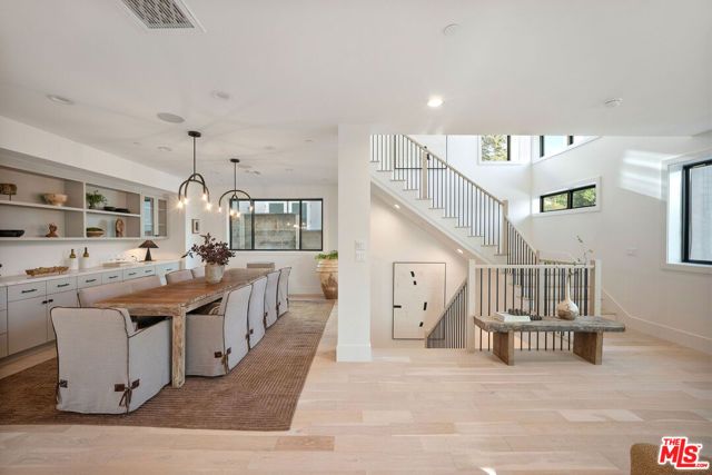 1609 N Coronado Street, Los Angeles, CA 90026