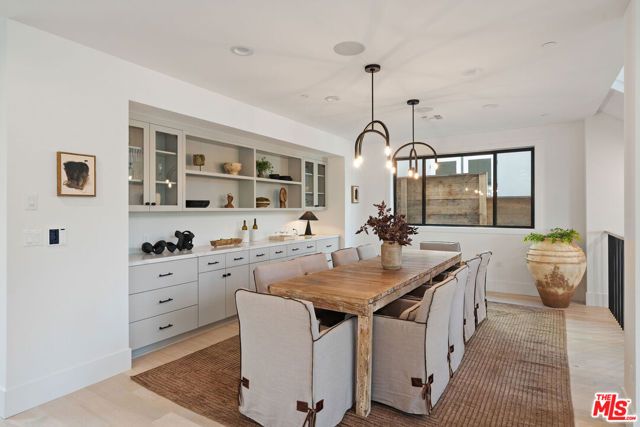 1609 N Coronado Street, Los Angeles, CA 90026