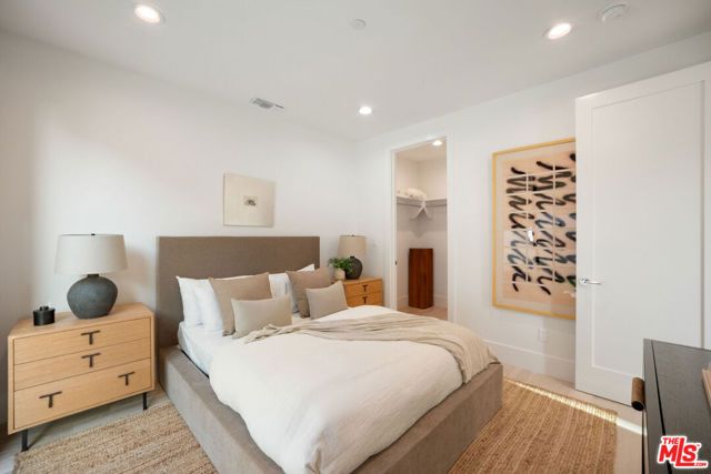 1609 N Coronado Street, Los Angeles, CA 90026