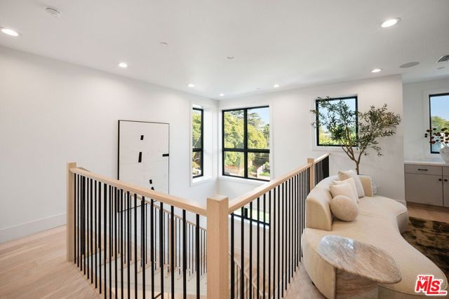 1609 N Coronado Street, Los Angeles, CA 90026