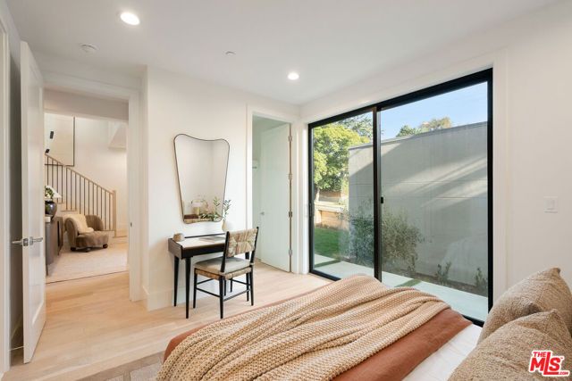 1609 N Coronado Street, Los Angeles, CA 90026