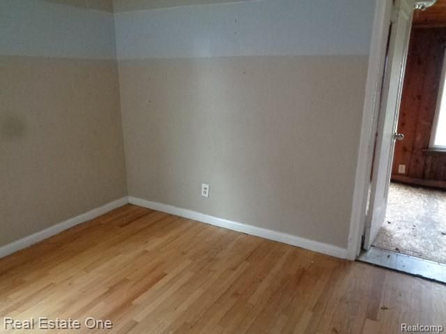 18927 Stansbury Street, Detroit, MI 48235