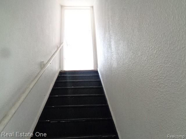 18927 Stansbury Street, Detroit, MI 48235