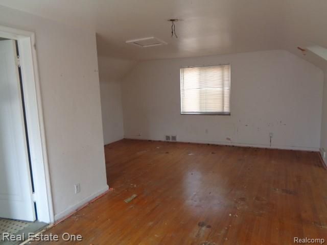 18927 Stansbury Street, Detroit, MI 48235