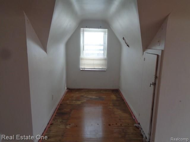 18927 Stansbury Street, Detroit, MI 48235