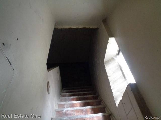 18927 Stansbury Street, Detroit, MI 48235