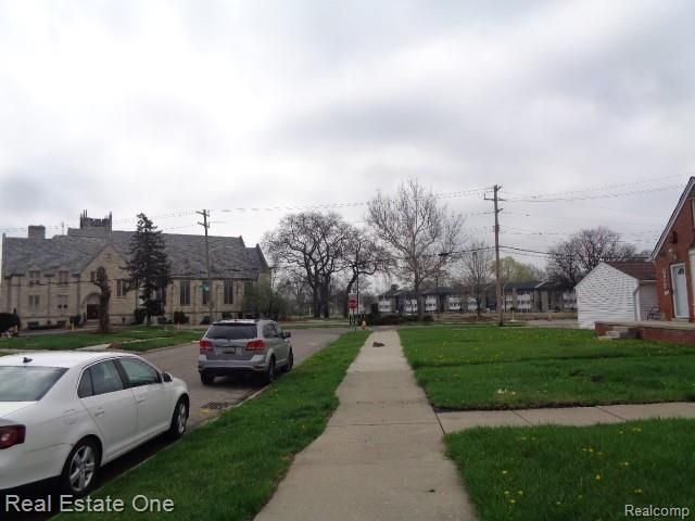 18927 Stansbury Street, Detroit, MI 48235