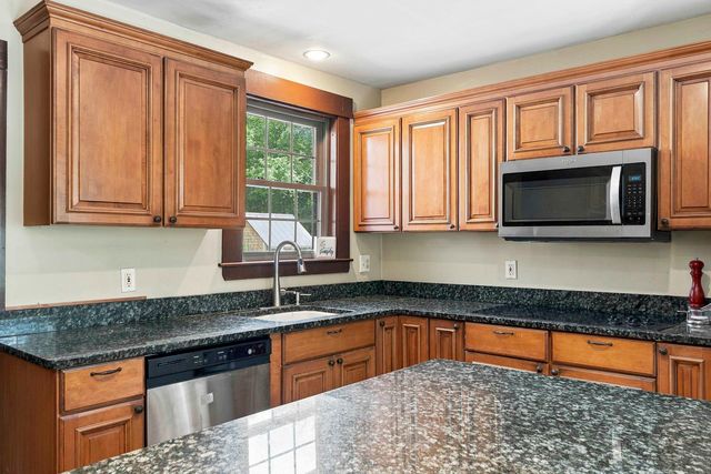 249 Oldfields Road, South Berwick, ME 03908