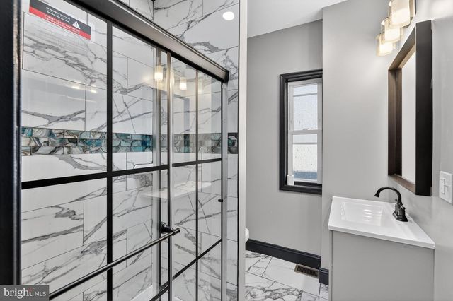 3807 OLD YORK RD, Baltimore, MD 21218