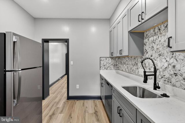 3807 OLD YORK RD, Baltimore, MD 21218