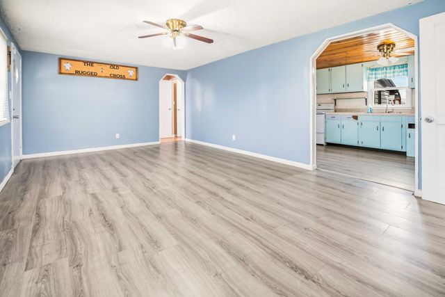 299 Tate Drive, Monticello, KY 42633