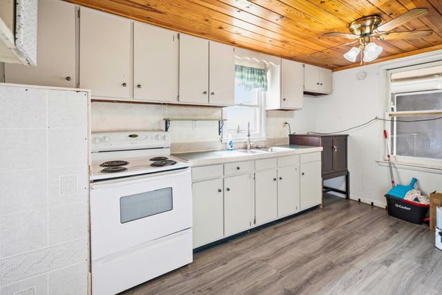 299 Tate Drive, Monticello, KY 42633