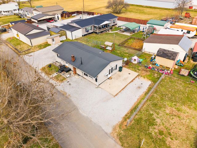 299 Tate Drive, Monticello, KY 42633