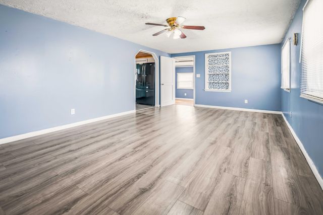 299 Tate Drive, Monticello, KY 42633