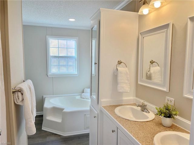 327 Cypress DR, Edenton, NC 27932