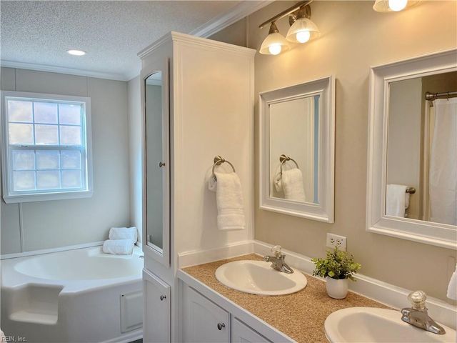 327 Cypress DR, Edenton, NC 27932