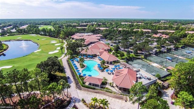 8470 Danbury BLVD 201, Naples, FL 34120