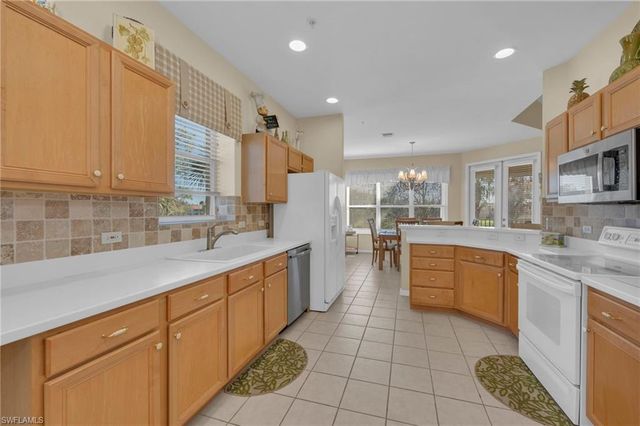 8470 Danbury BLVD 201, Naples, FL 34120