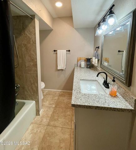 2434 N Shade Tree Circle, Tucson, AZ 85715