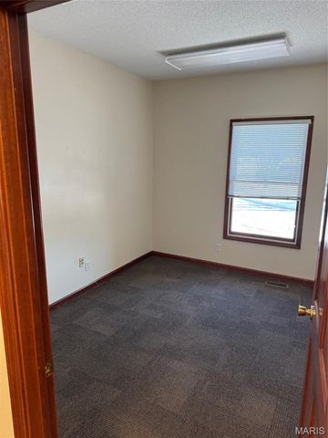 4 Sunset Hills Professional Center, Edwardsville, IL 62025