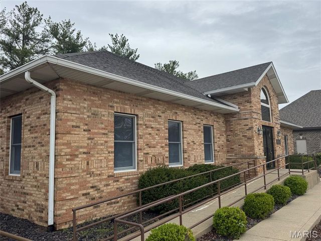 4 Sunset Hills Professional Center, Edwardsville, IL 62025