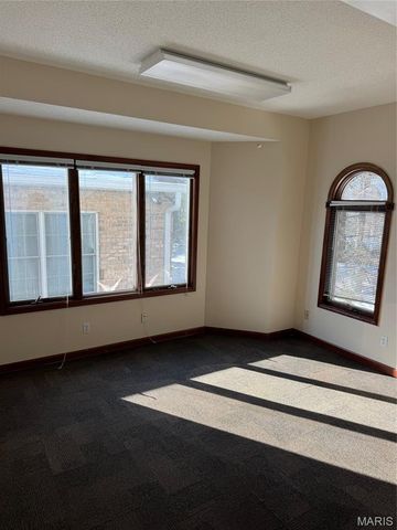 4 Sunset Hills Professional Center, Edwardsville, IL 62025