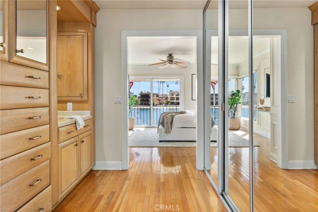 5585 E Corso Di Napoli, Long Beach, CA 90803