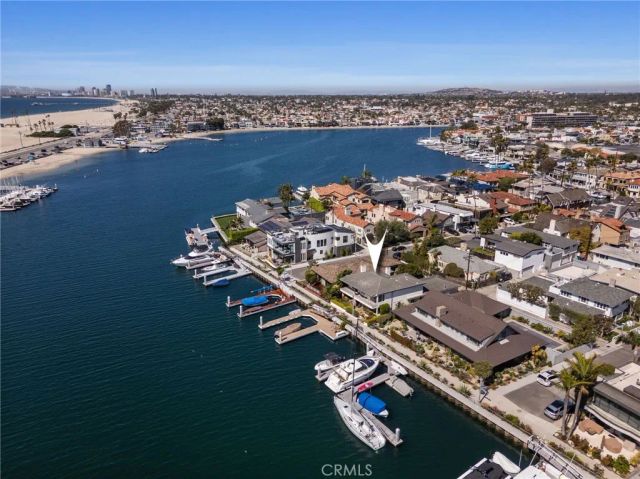 5585 E Corso Di Napoli, Long Beach, CA 90803