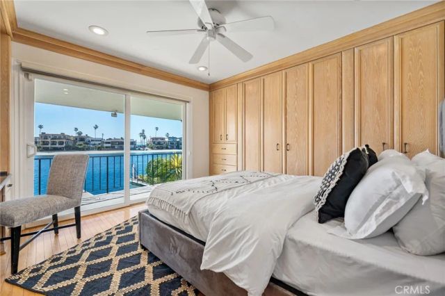 5585 E Corso Di Napoli, Long Beach, CA 90803